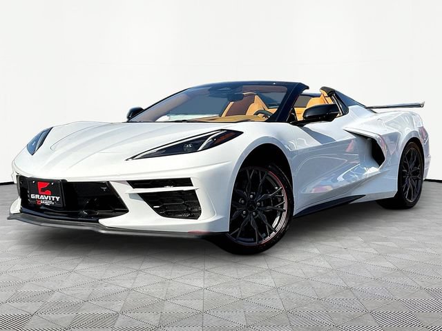 Used 2025 Chevrolet Corvette Stingray Premium Conv w/ Z51 Performance Package RWD image 3
