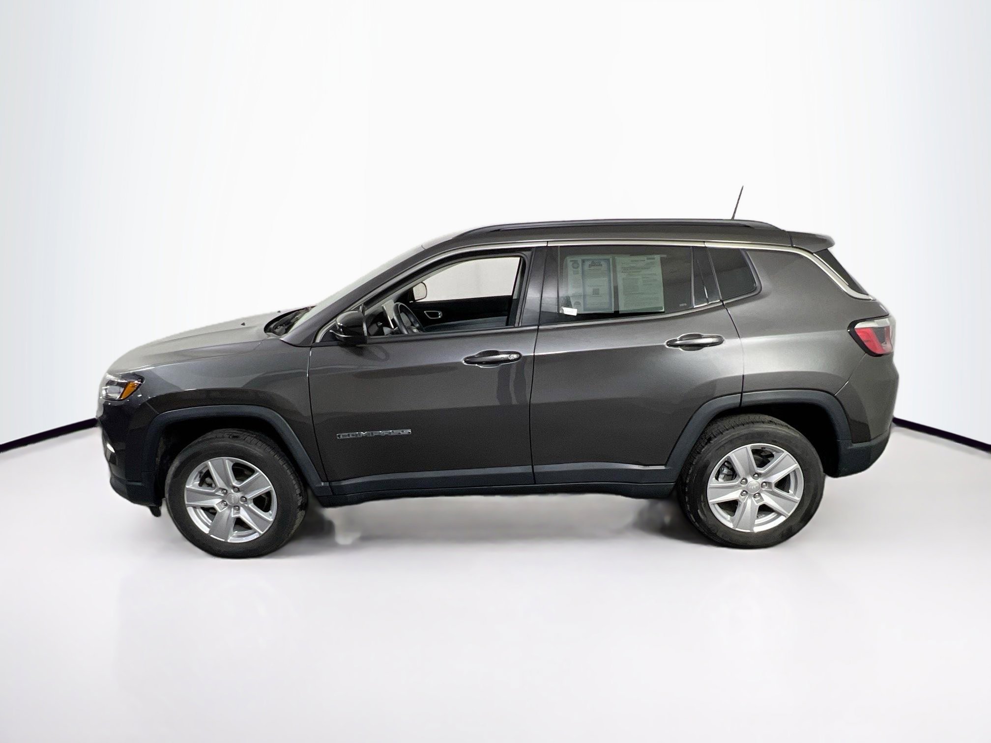 Used 2022 Jeep Compass Latitude w/ Convenience Group image 8