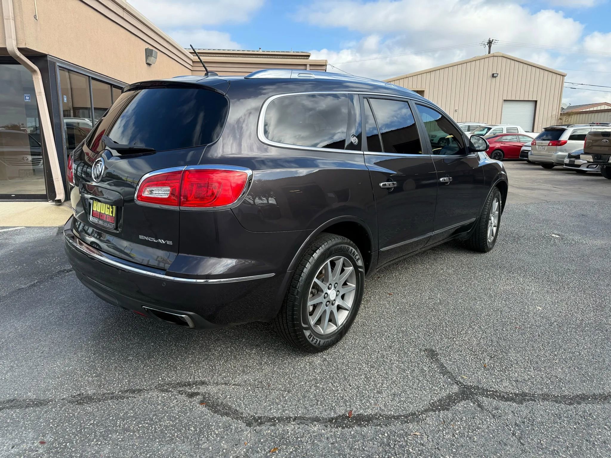 Used 2015 Buick Enclave Leather image 5