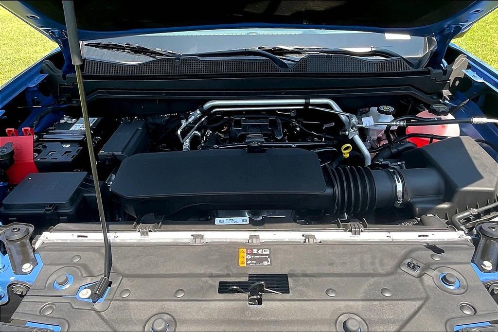 New 2026 GMC Canyon Elevation w/ Technology Package RWD image 12