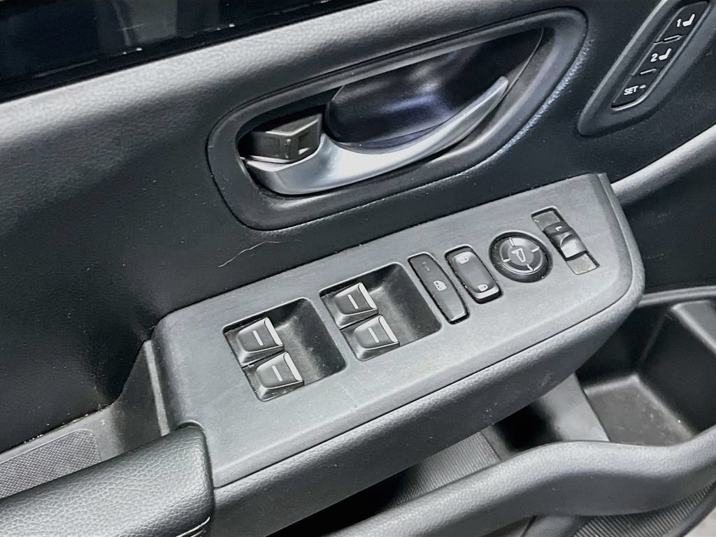 Used 2024 Honda Pilot Touring image 18