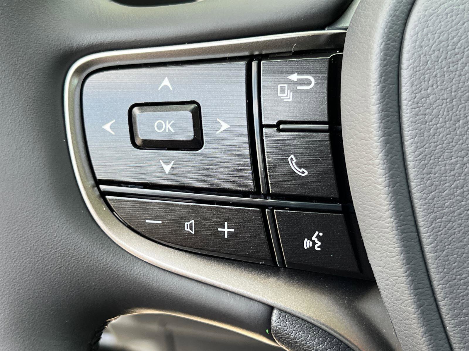 New 2025 Lexus ES 350 w/ Premium Package image 19