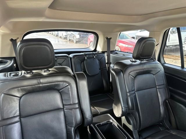 Used 2023 Lincoln Aviator Reserve w/ Equipment Group 201A image 34