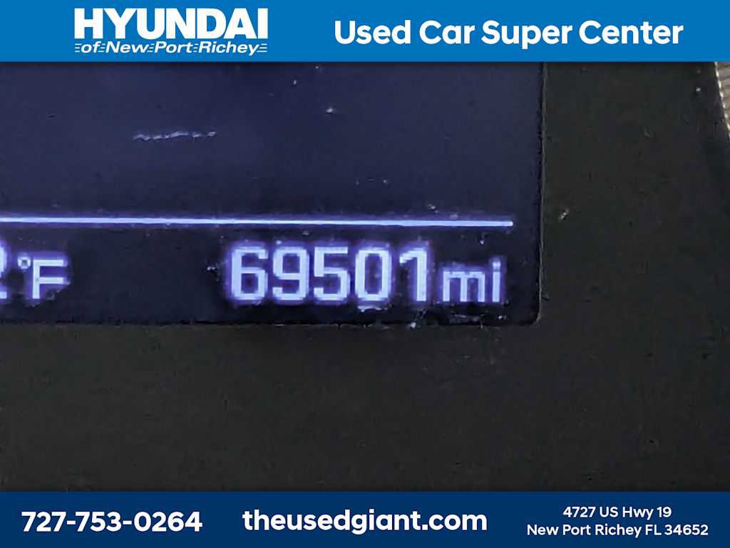 Used 2017 Hyundai Tucson Sport FWD image 35