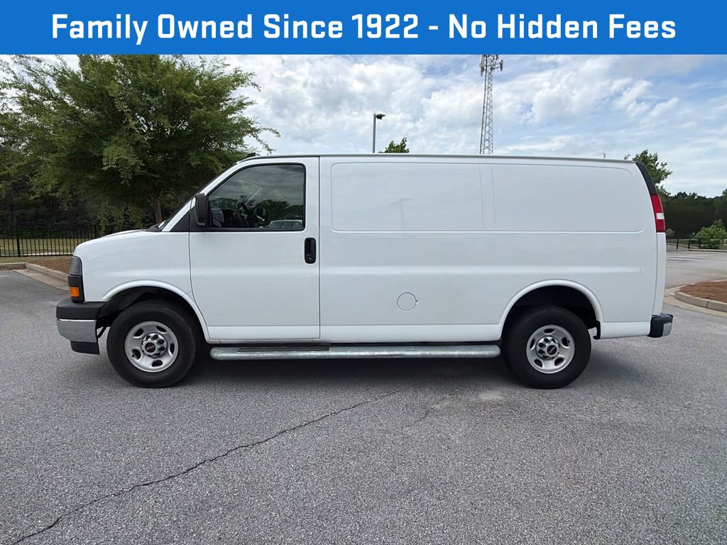 Used 2024 GMC Savana 2500 w/ Driver Convenience Package RWD image 4