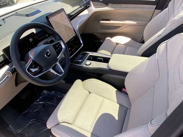 Certified 2025 Volvo EX90 Ultra AWD/4WD image 18