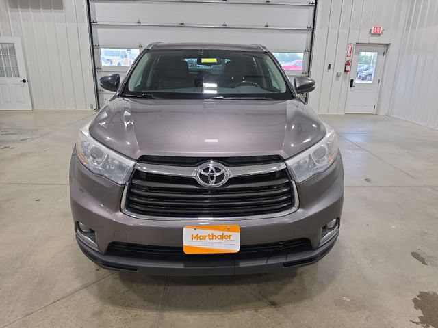 Used 2015 Toyota Highlander Limited AWD/4WD image 3