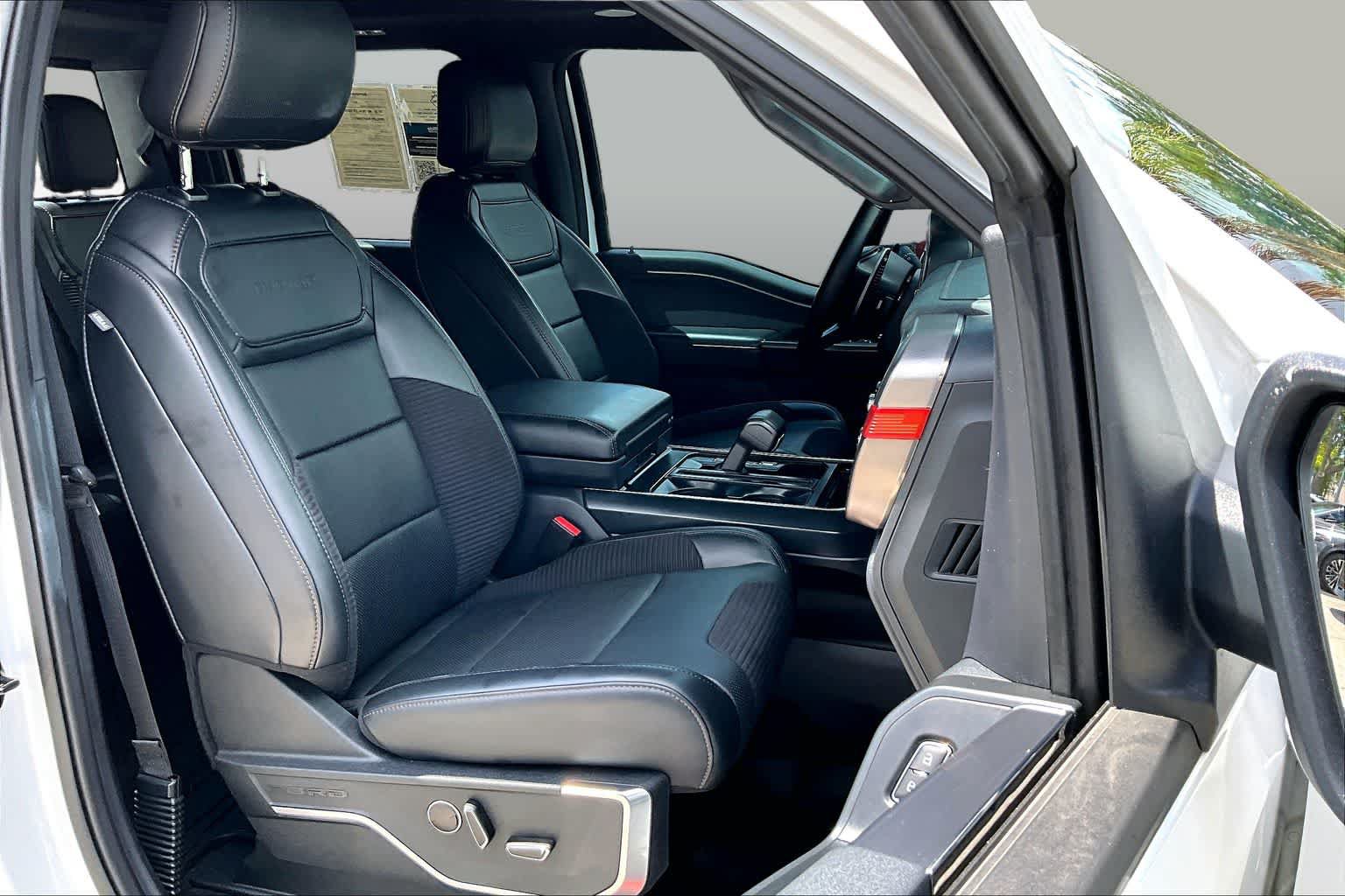 Used 2023 Ford F150 Raptor AWD/4WD image 9