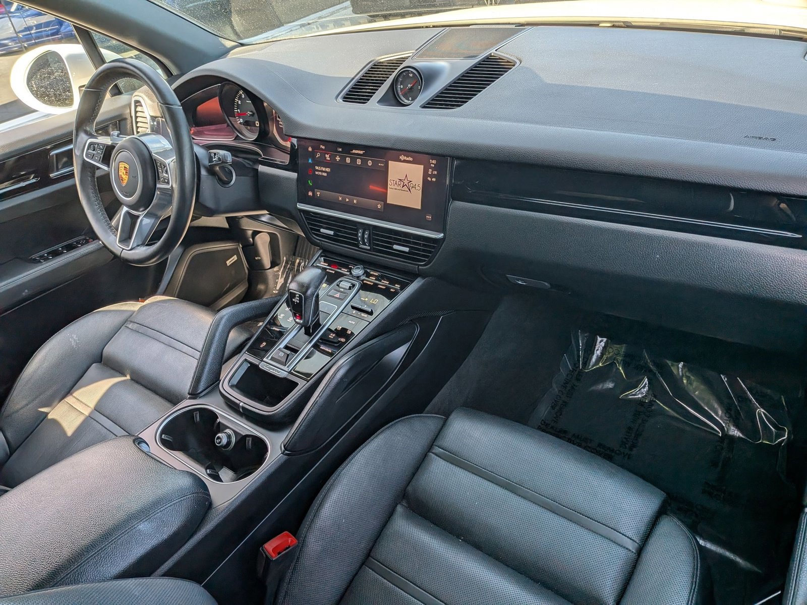 Used 2022 Porsche Cayenne image 25