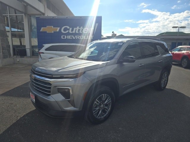 New 2026 Chevrolet Traverse LT image 1