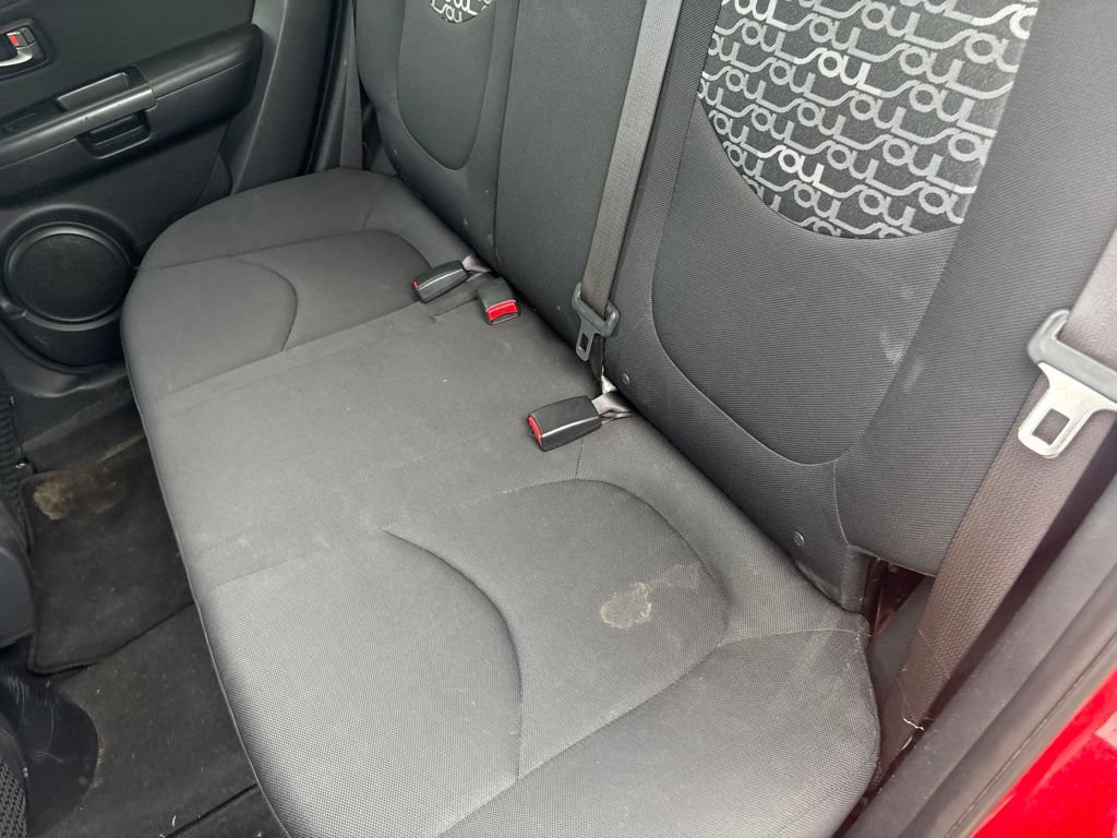 Used 2010 Kia Soul + w/ Audio Pkg FWD image 33