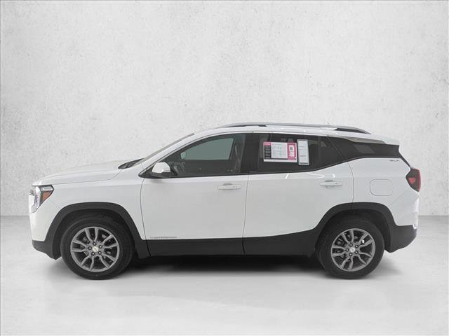 Used 2024 GMC Terrain SLT image 26
