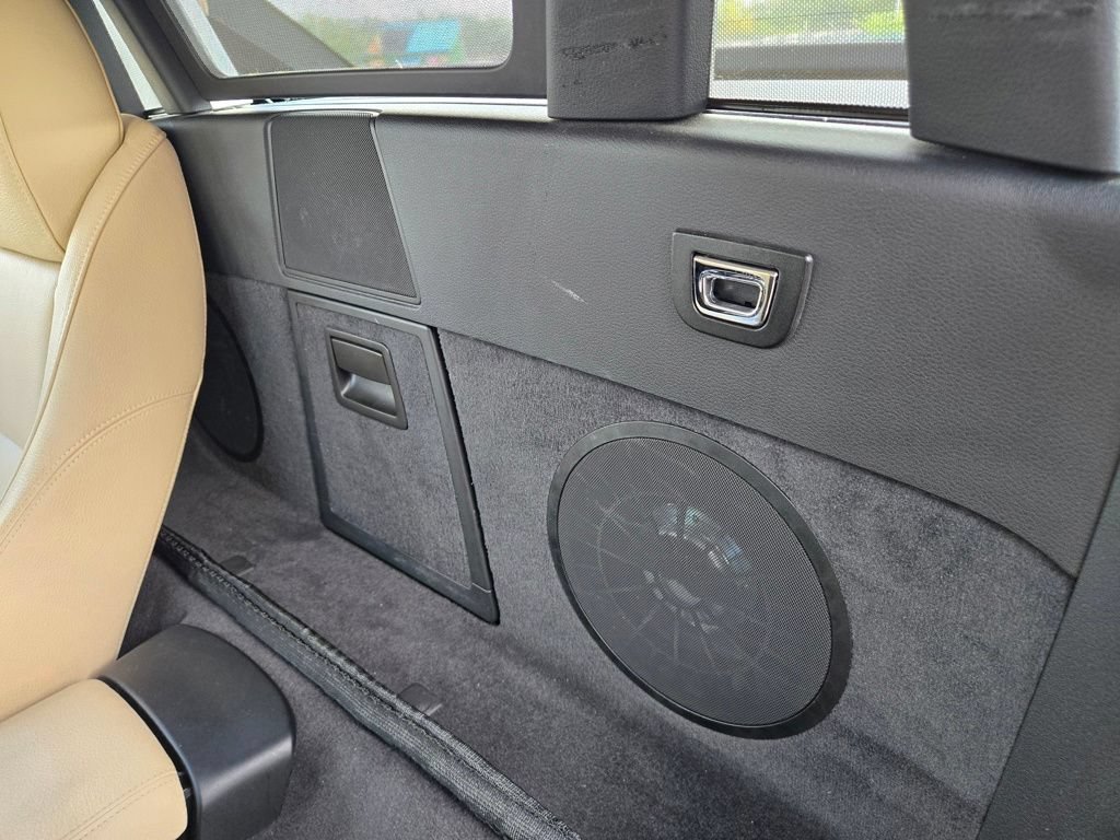 Used 2012 BMW Z4 sDrive35i RWD image 41