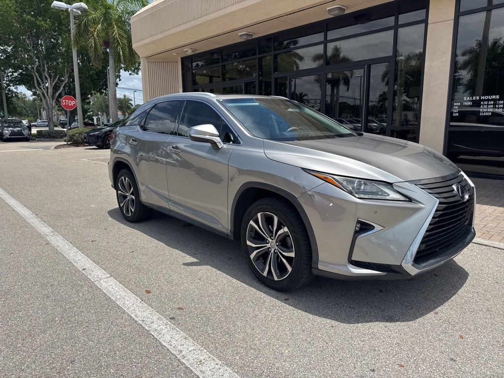 Used 2017 Lexus RX 350 FWD w/ Premium Package image 2