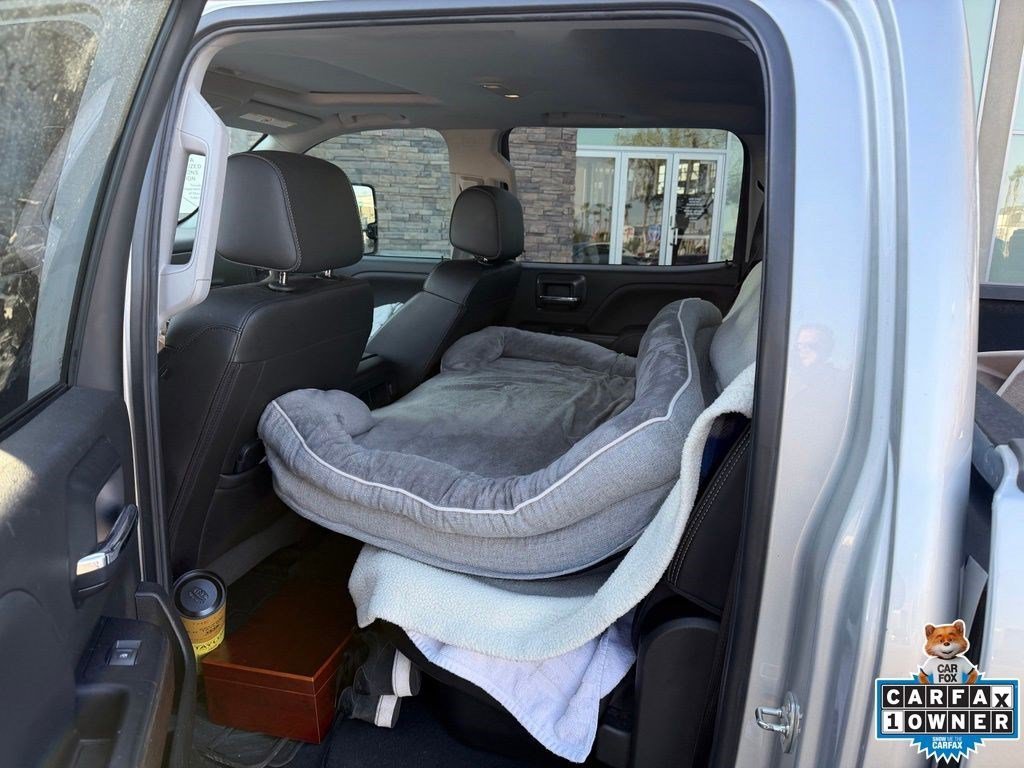Used 2019 GMC Sierra 2500 Denali w/ Duramax Plus Package AWD/4WD image 6