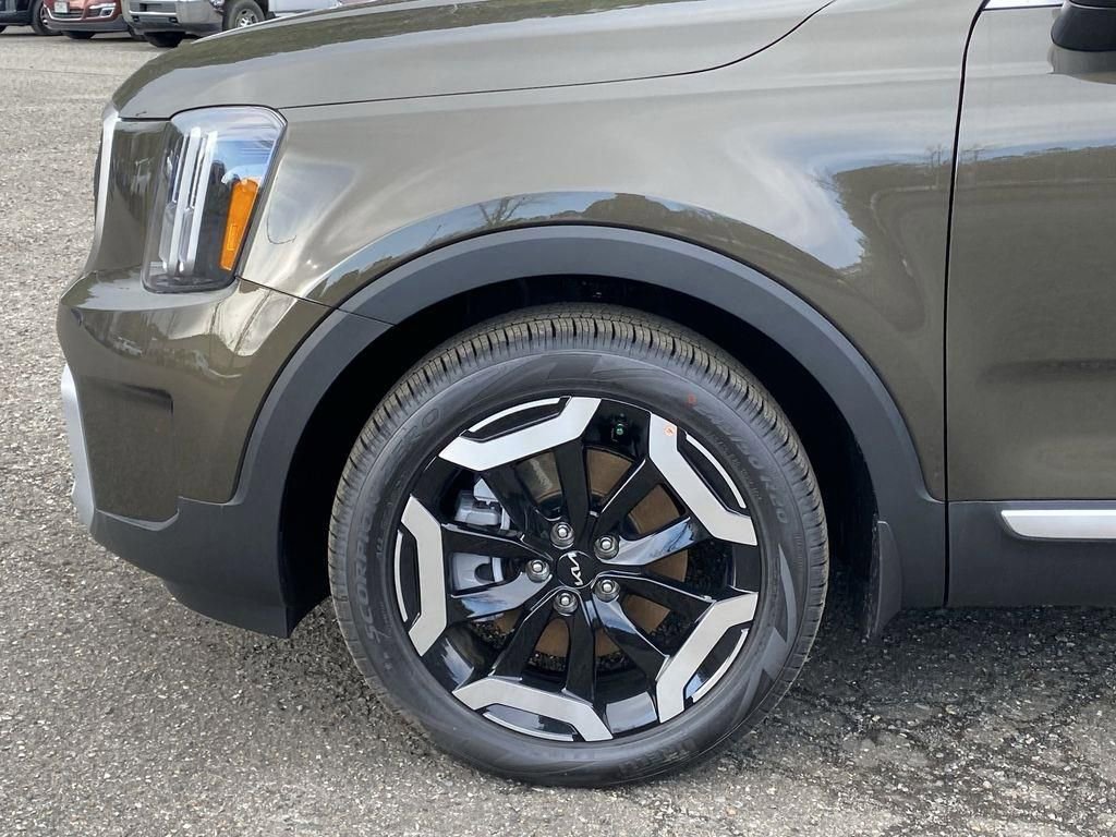 New 2025 Kia Telluride EX w/ EX Captain's Chair Package image 16