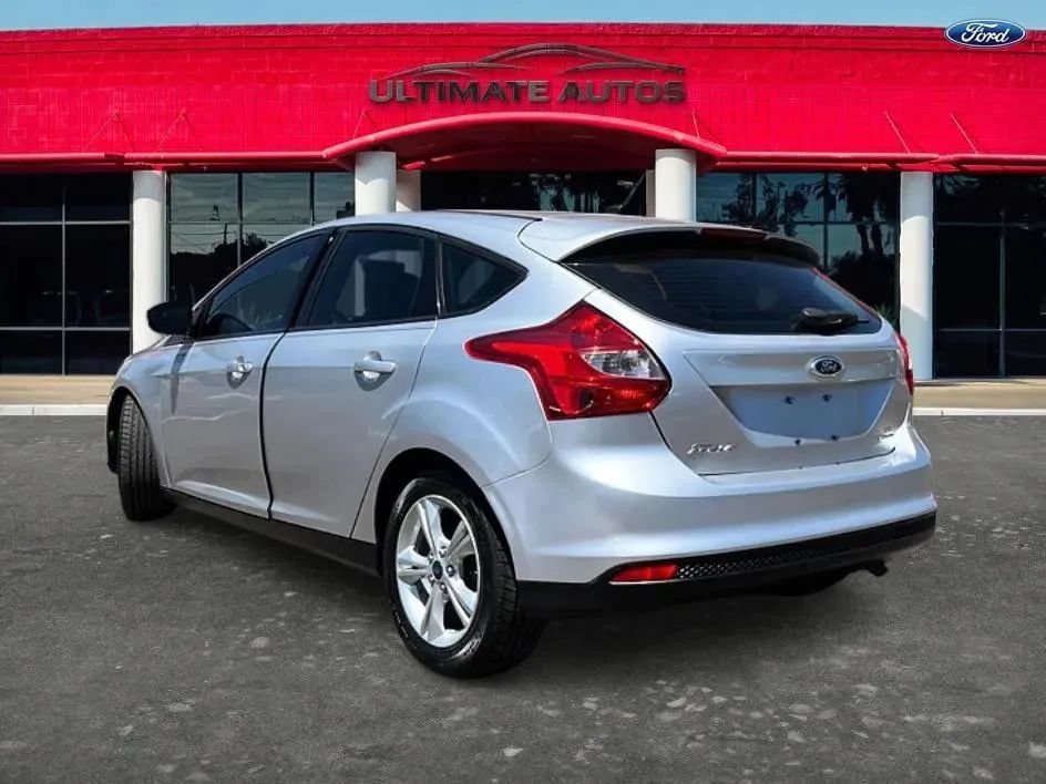 Used 2014 Ford Focus SE FWD image 4
