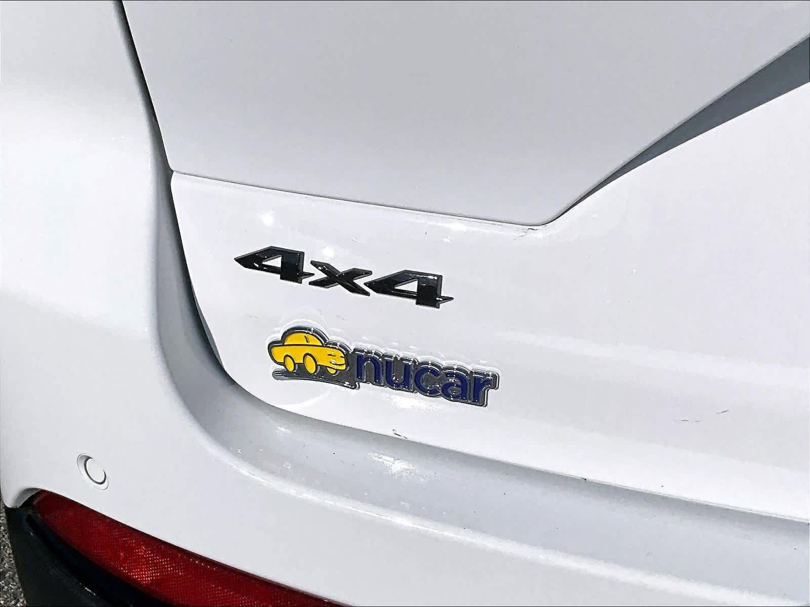 Used 2023 Jeep Grand Cherokee Altitude AWD/4WD image 28