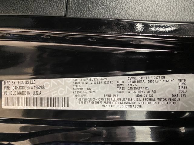 Used 2022 Jeep Wrangler Unlimited Sport AWD/4WD image 32