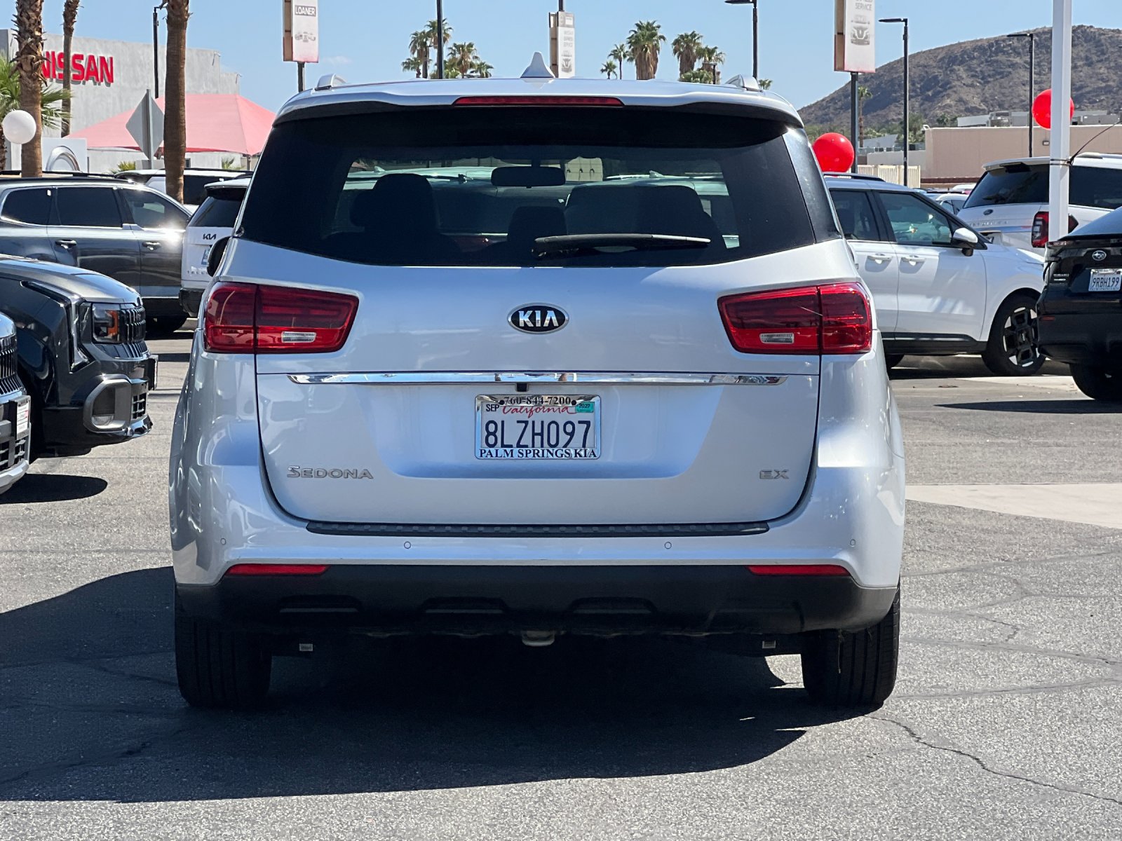 Used 2019 Kia Sedona EX FWD image 4
