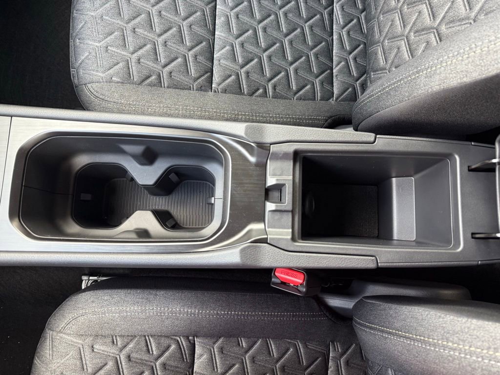 New 2026 Nissan Kicks SV w/ Illumination Package image 38