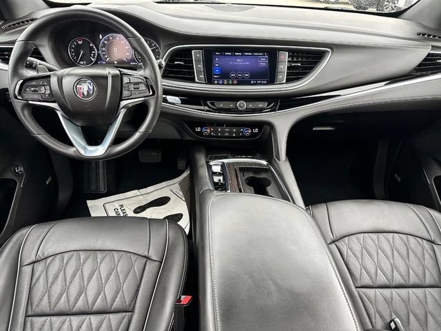Used 2024 Buick Enclave Avenir w/ Avenir Technology Package AWD/4WD image 13