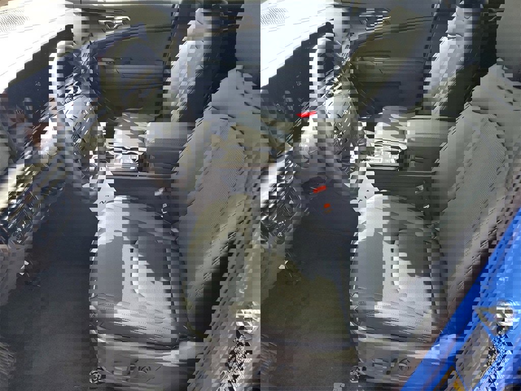 New 2026 Kia Sportage EX w/ EX Panorama Roof Package image 5