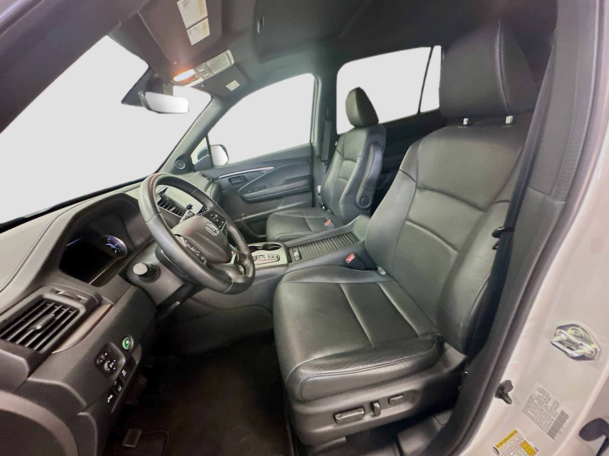 Used 2023 Honda Passport EX-L image 13