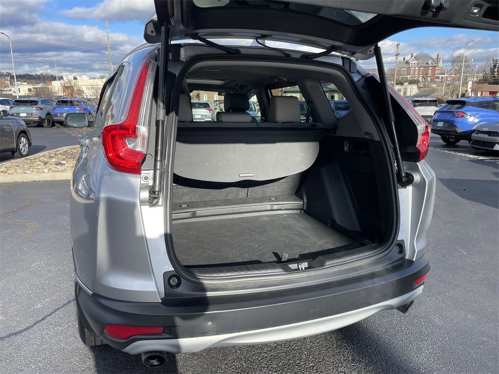 Used 2017 Honda CR-V Touring image 38
