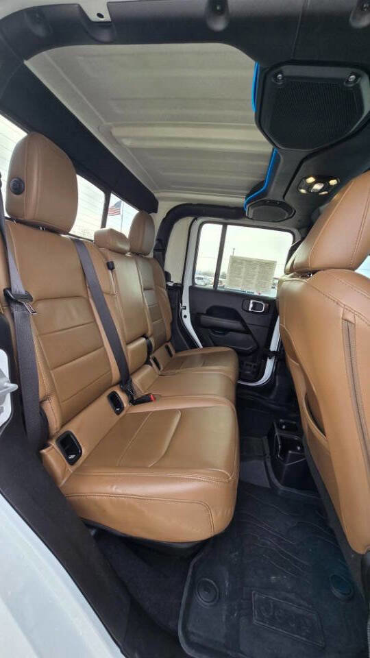 Used 2020 Jeep Gladiator Overland image 10