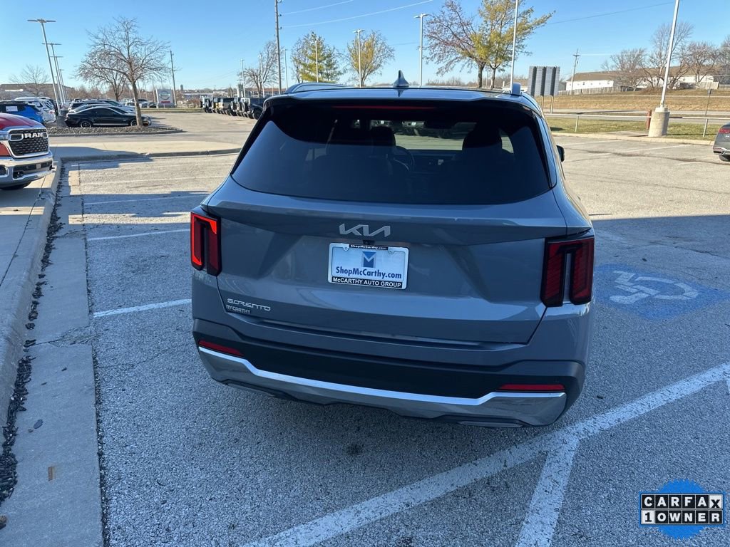 Used 2025 Kia Sorento SX FWD image 27
