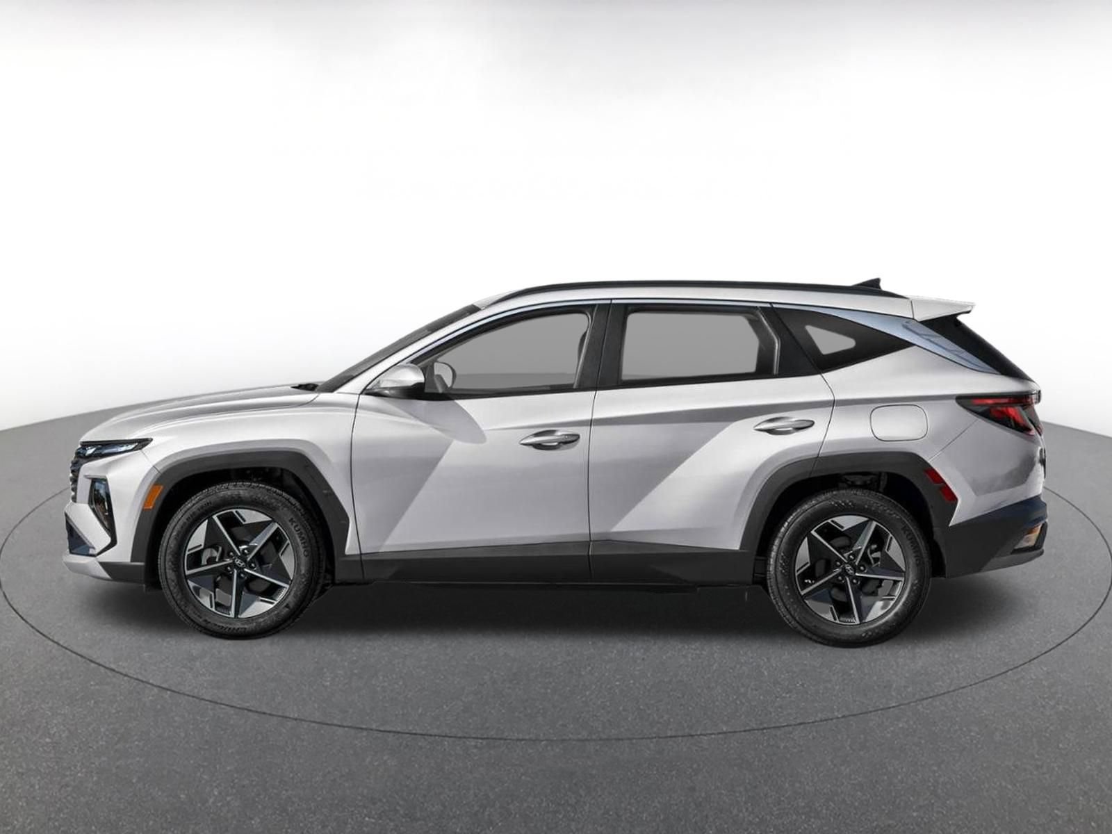 Used 2026 Hyundai Tucson SEL Plus AWD/4WD image 3