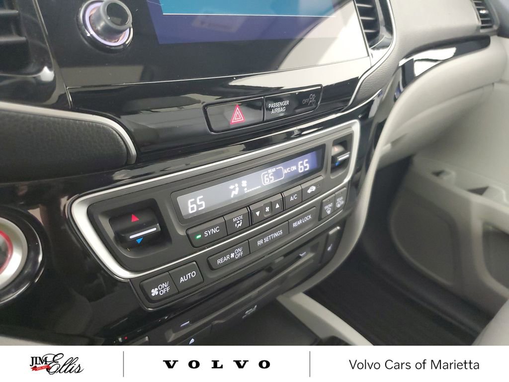 Used 2020 Honda Pilot Touring image 32