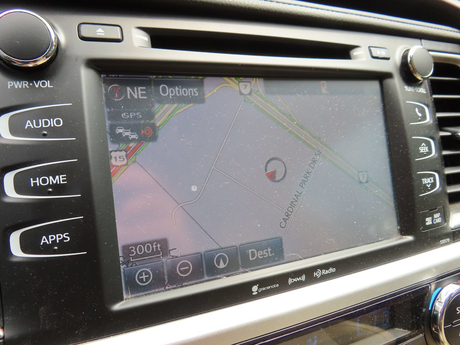 Used 2018 Toyota Highlander XLE w/ Carpet Mat Package (TMS) AWD/4WD image 26