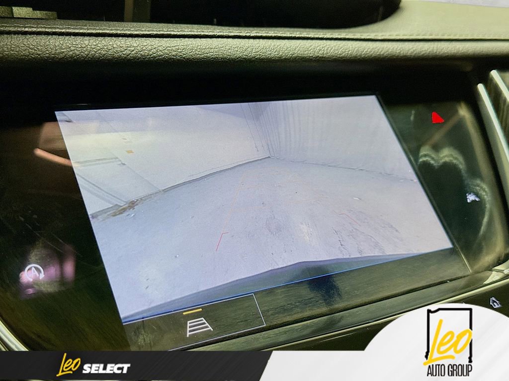 Used 2023 Cadillac XT6 Premium Luxury image 14