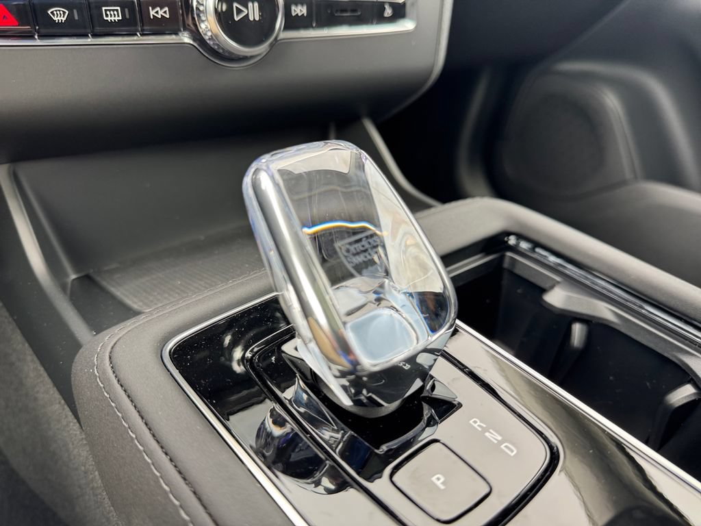 New 2026 Volvo XC90 B6 Ultra w/ Protection Package AWD/4WD image 17