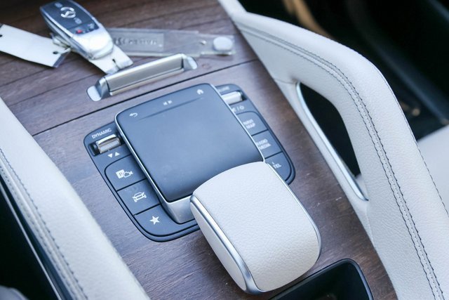 Used 2022 Mercedes-Benz GLE 350 image 23