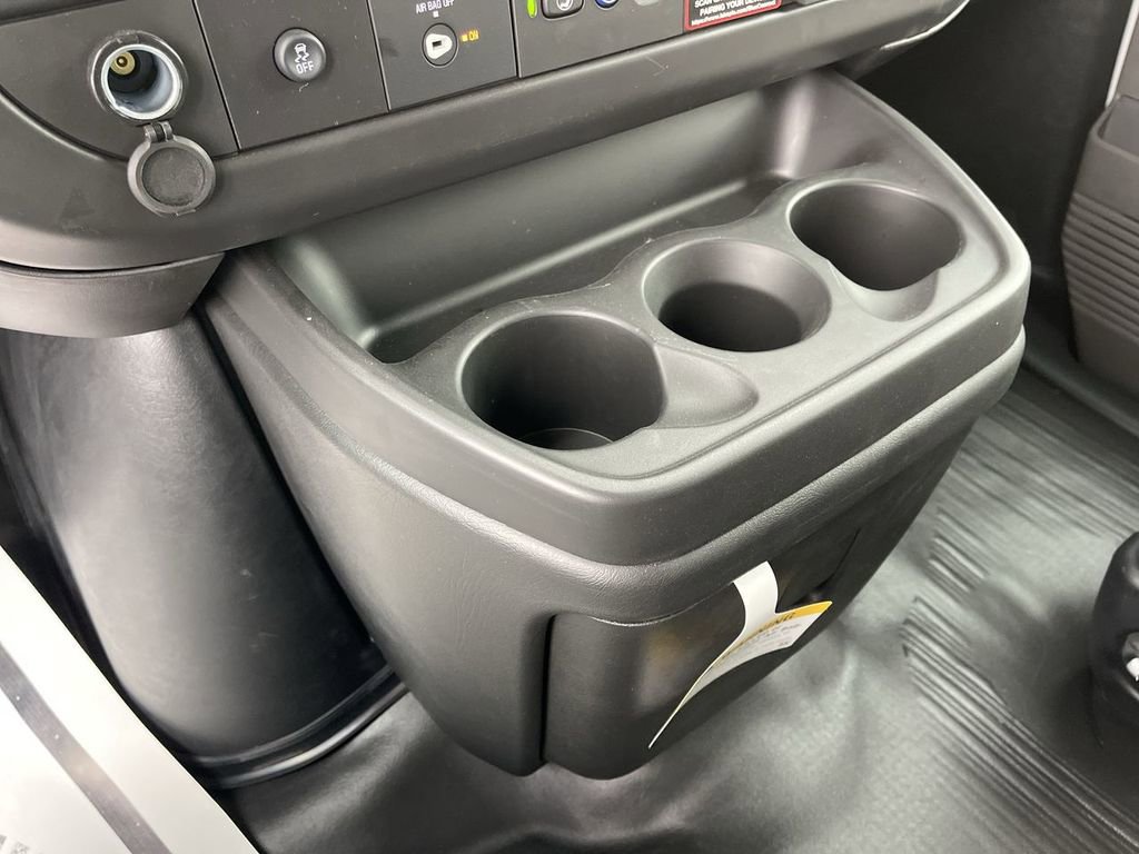 New 2025 Chevrolet Express 2500 w/ Driver Convenience Package image 15