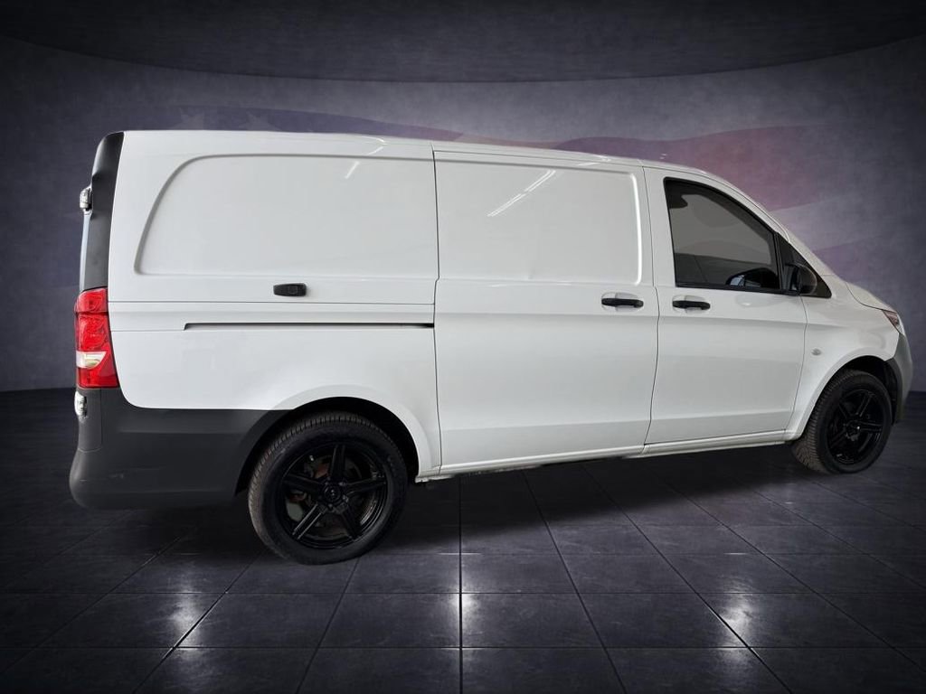 Used 2018 Mercedes-Benz Metris w/ Blind Spot Assist Package image 9