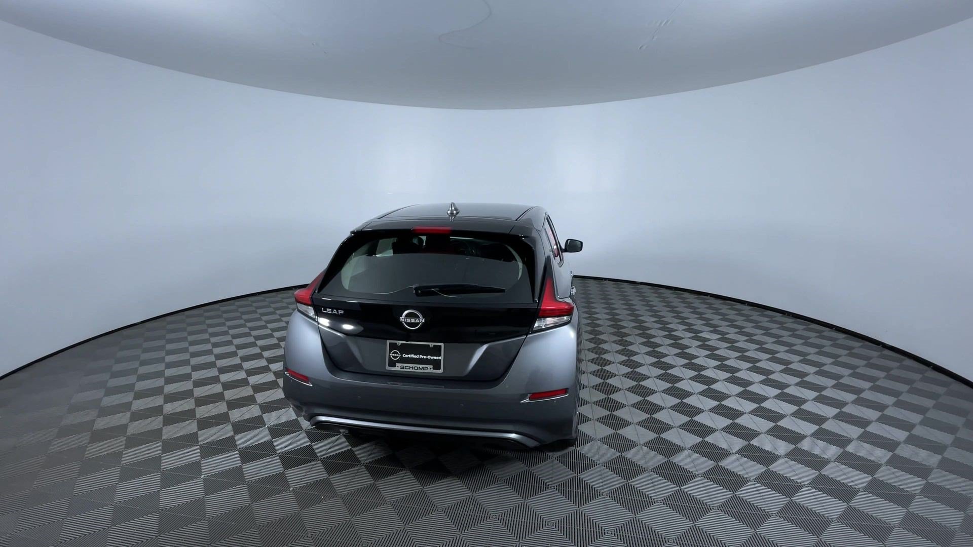 Certified 2025 Nissan Leaf S FWD image 8