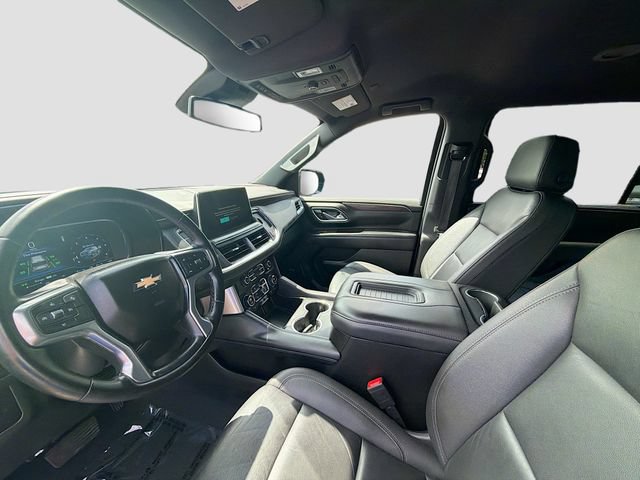 Used 2024 Chevrolet Suburban LT AWD/4WD image 20