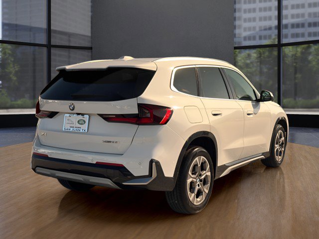 Used 2025 BMW X1 xDrive28i image 16