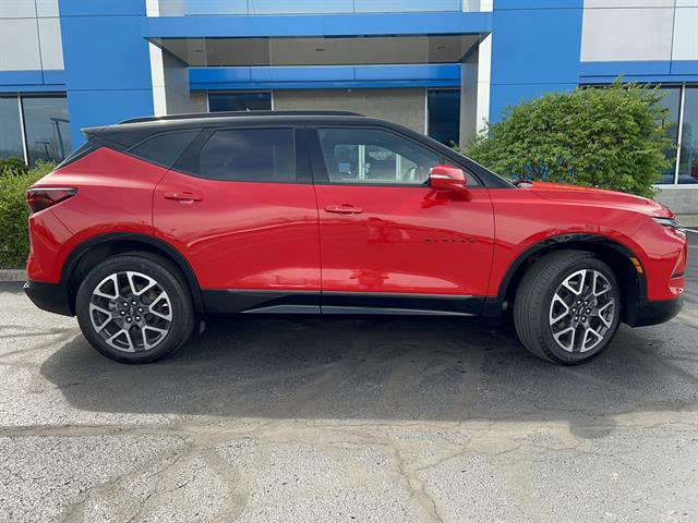 Used 2024 Chevrolet Blazer RS w/ Enhanced Convenience Package image 8