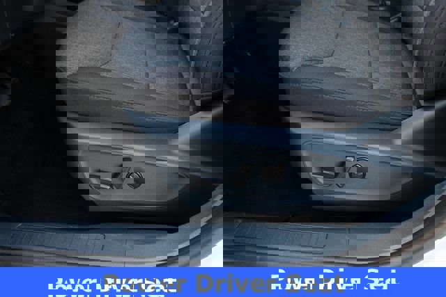 New 2025 Ford Maverick XLT w/ XLT Luxury Package image 4