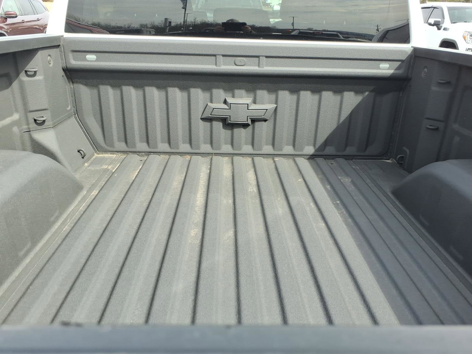 Used 2023 Chevrolet Silverado 1500 Custom w/ LPO, Dark Essentials Package AWD/4WD image 6