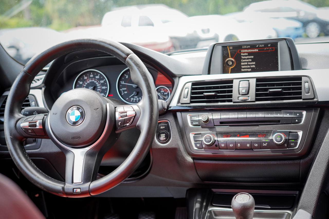 Used 2013 BMW 328i Sedan image 10