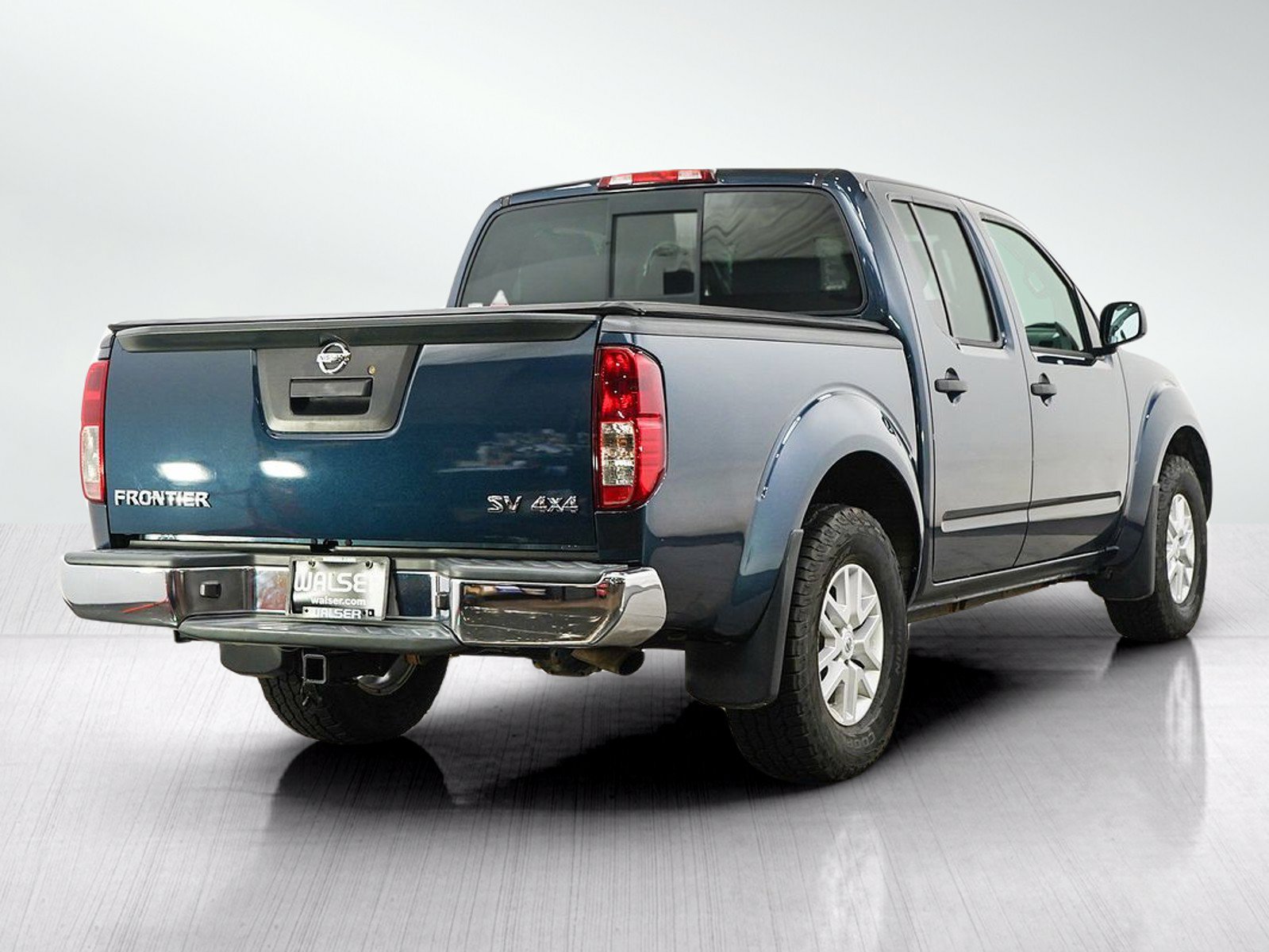 Used 2016 Nissan Frontier SV AWD/4WD image 5
