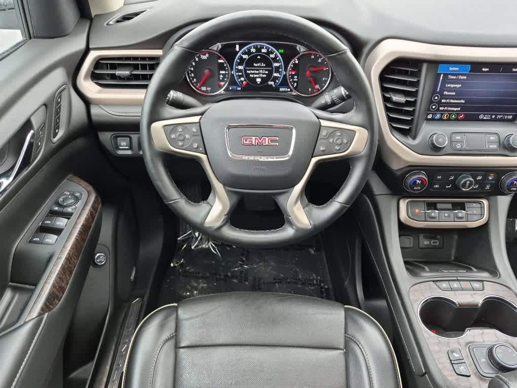 Used 2023 GMC Acadia Denali w/ Denali Ultimate Package AWD/4WD image 10