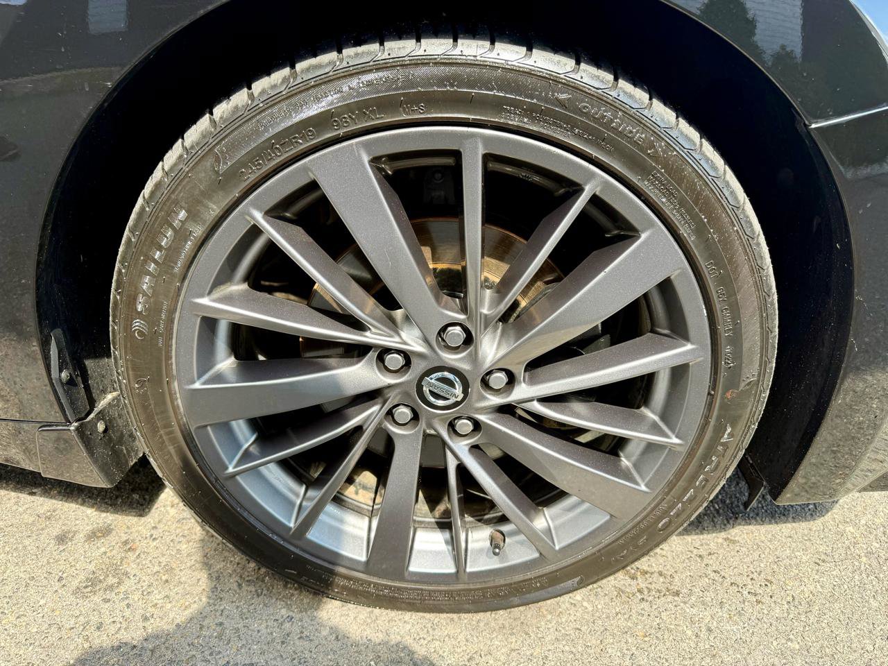 Used 2019 Nissan Maxima Platinum w/ Reserve Package image 17