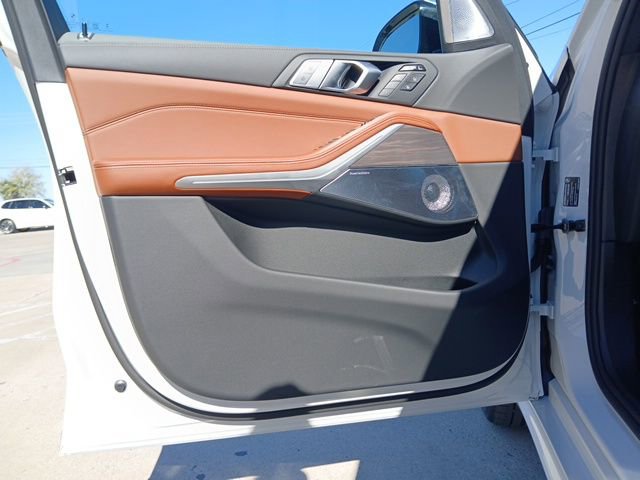 New 2026 BMW X7 xDrive40i AWD/4WD image 21